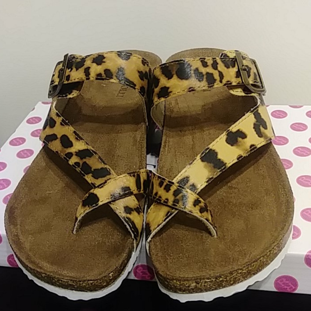 Cheetah Print 'LEXI' sandals, Faux Suede Insole NB
